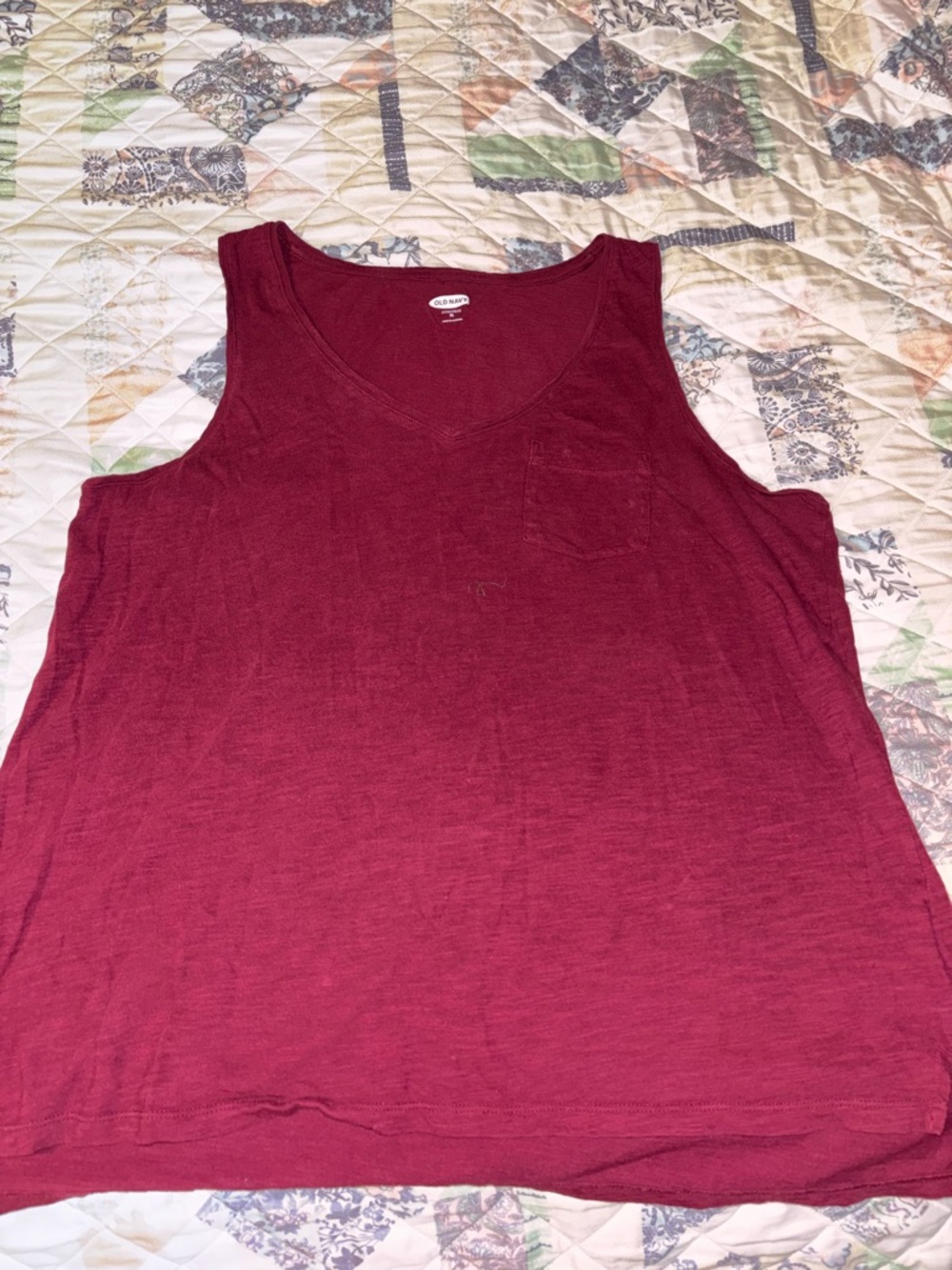 Old Navy Maroon V-Neck Sleeveless Tank Top